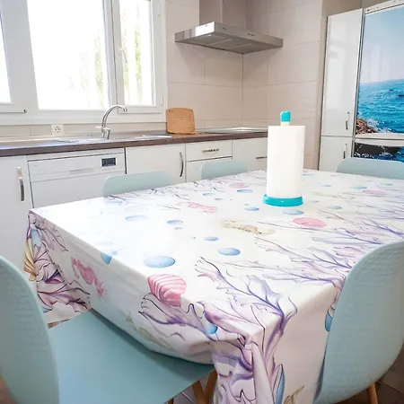 Chalet Con Piscina Compartida Alquilamos Solo A Familias Conil De La Frontera