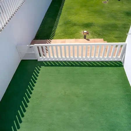 Con Piscina Compartida Alquilamos Solo A Familias * Кониль-де-ла-Фронтера